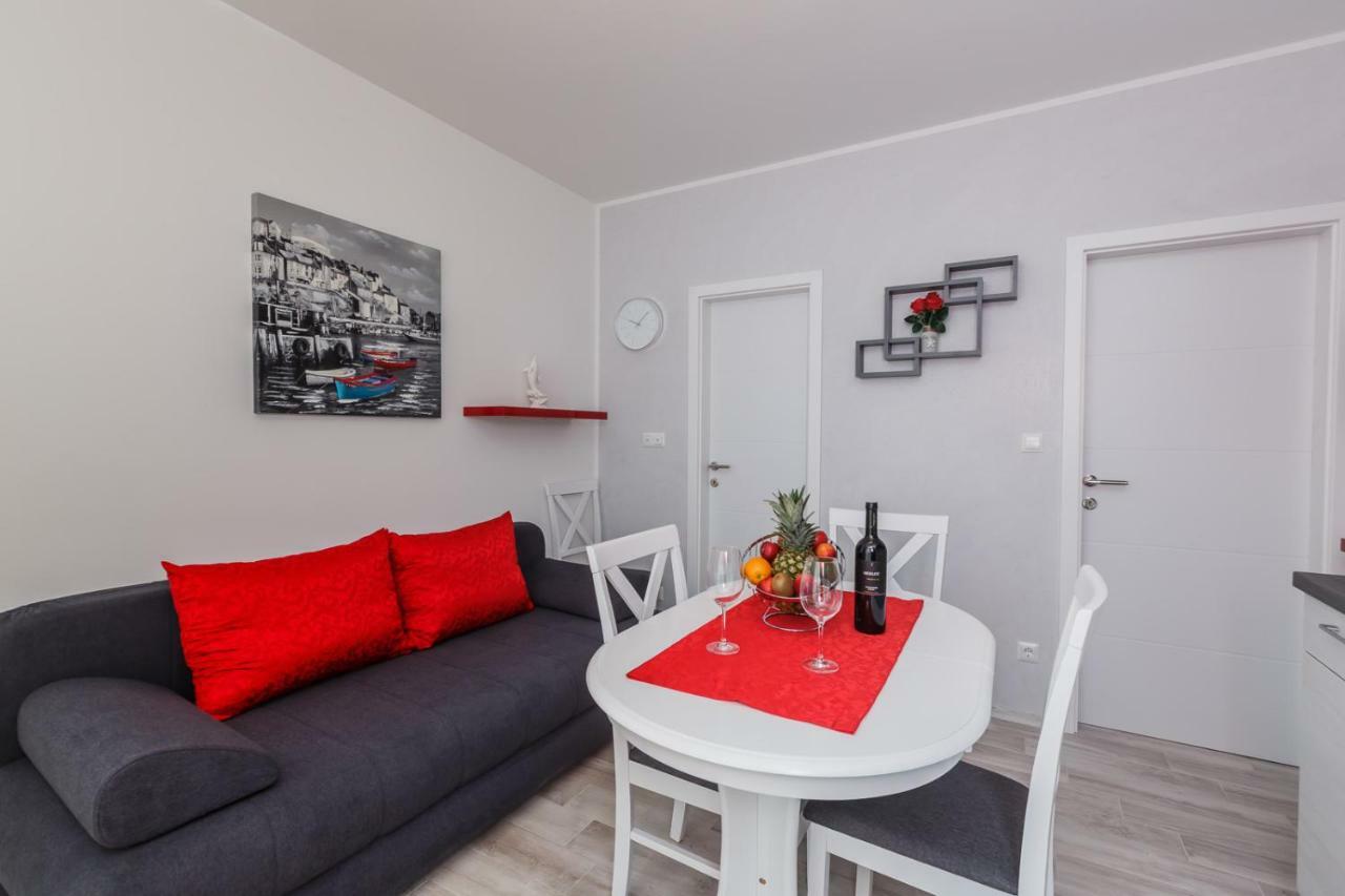 Apartmani Nikola Plano Buitenkant foto
